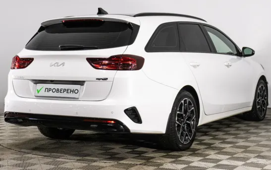 Kia Ceed 1.50 робот, фото №1
