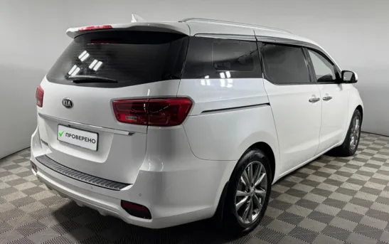 Kia Carnival 2.20 автоматическая, фото №1