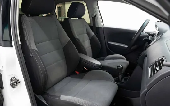 Volkswagen Polo 1.60 механика, фото №1