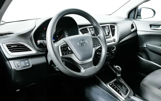 Hyundai Solaris 1.60 автоматическая, фото №1