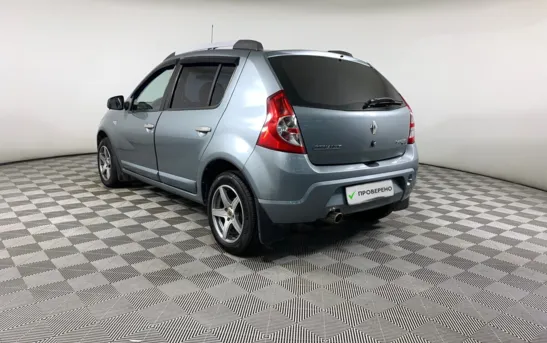 Renault Sandero 1.60 механика, фото №1
