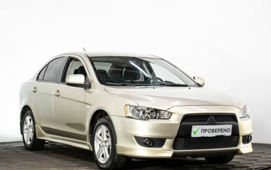 Mitsubishi Lancer 2.00 механика, фото №1