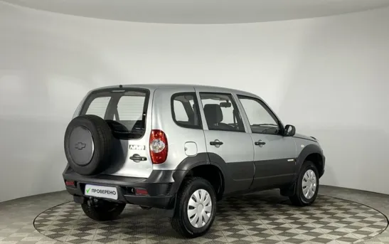 Chevrolet Niva 1.70 механика, фото №1